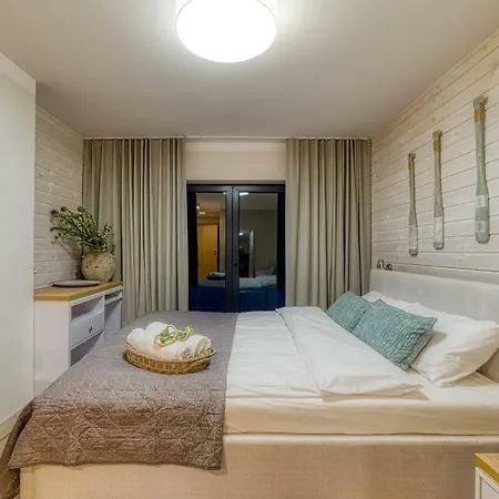 Natura Mierzei 30 - Pokoje Z Widokiem Na Baltyk Bed & Breakfast
