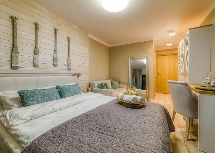 Natura Mierzei 30 - Pokoje Z Widokiem Na Bałtyk Nocleg ze śniadaniem *